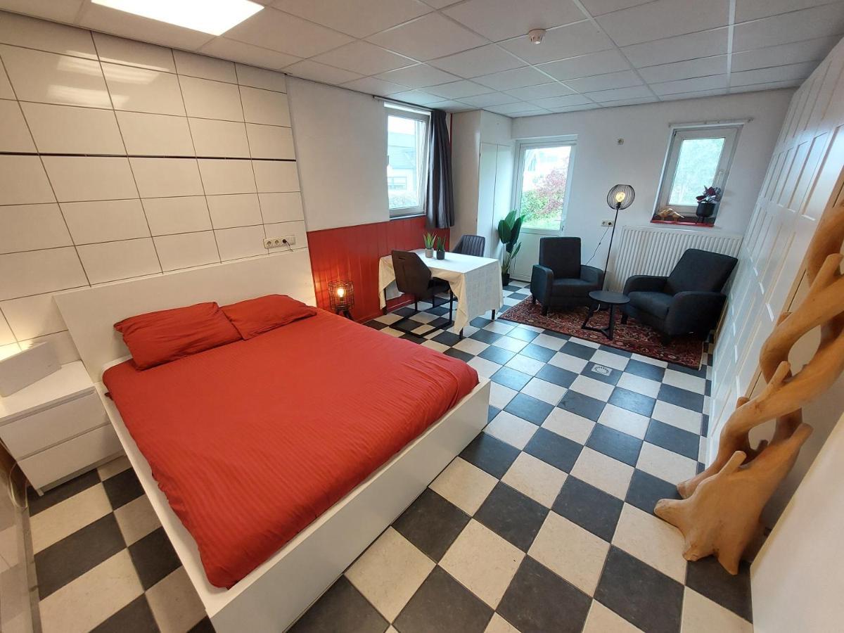 Gasthuys De Peel Bed & Breakfast Ospel Bagian luar foto